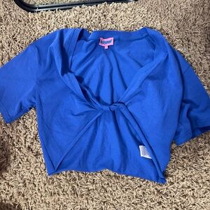 Blue cropped Edikted top